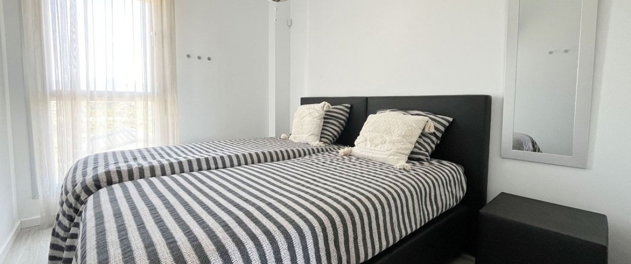 Wiederverkauf - apartment - Estepona - New Golden Mile