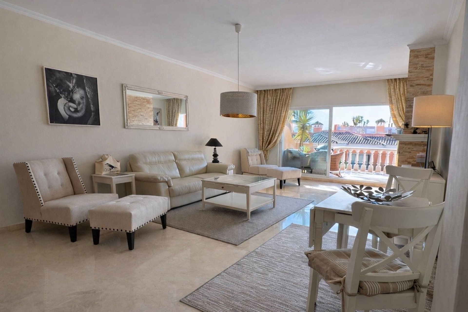 Wiederverkauf - apartment - Estepona - New Golden Mile