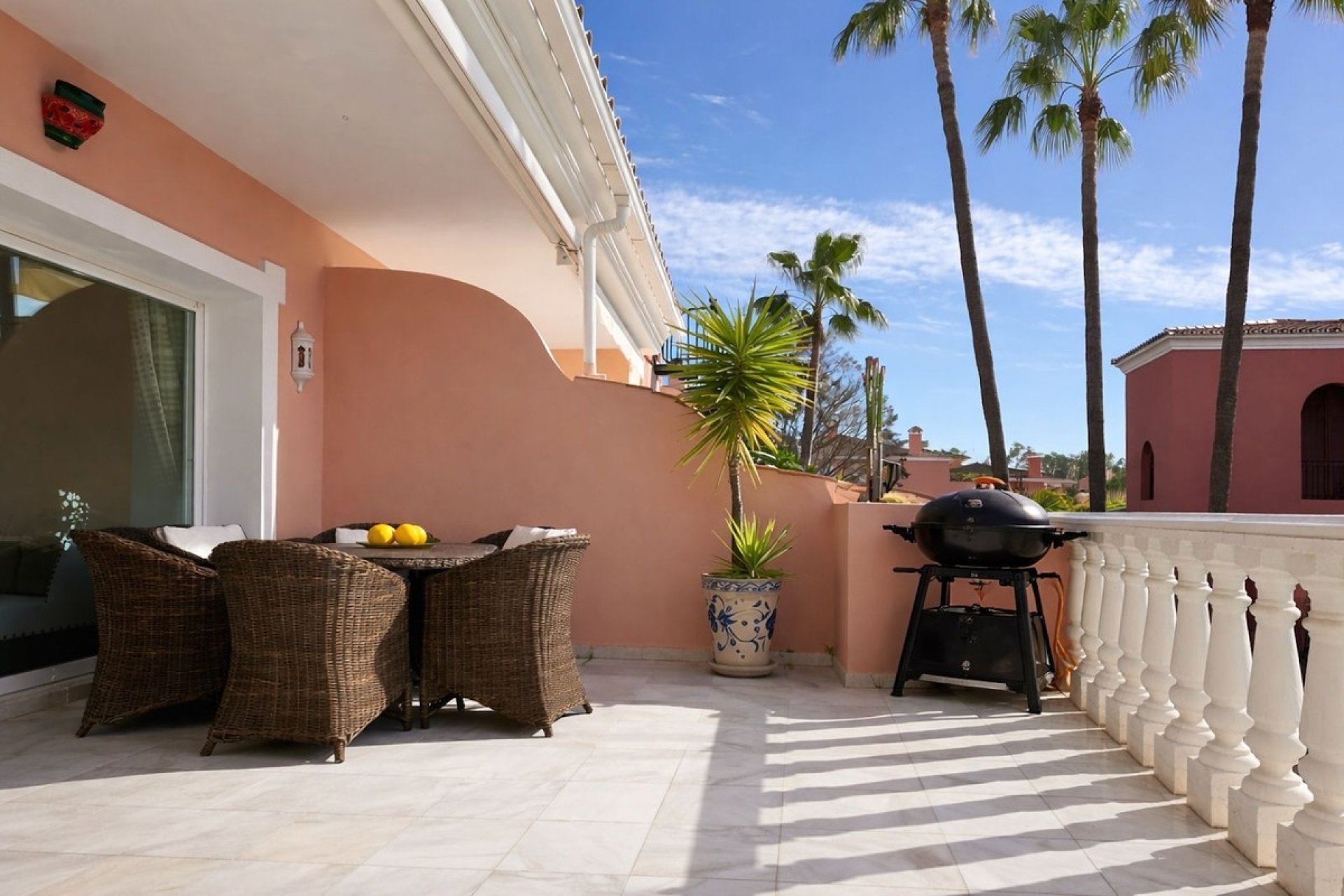 Wiederverkauf - apartment - Estepona - New Golden Mile