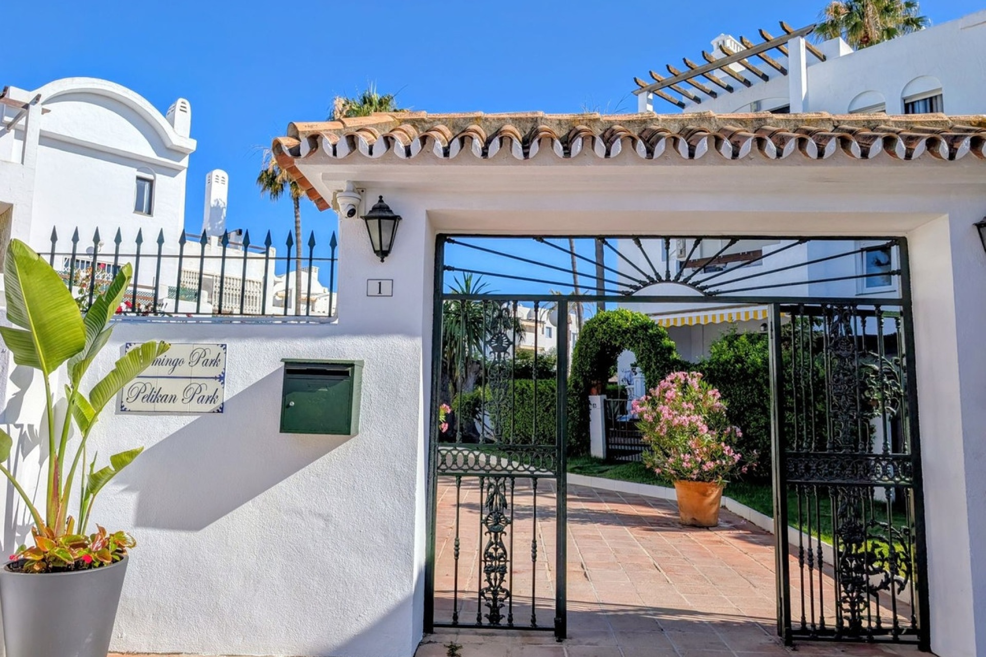 Wiederverkauf - apartment - Estepona - New Golden Mile