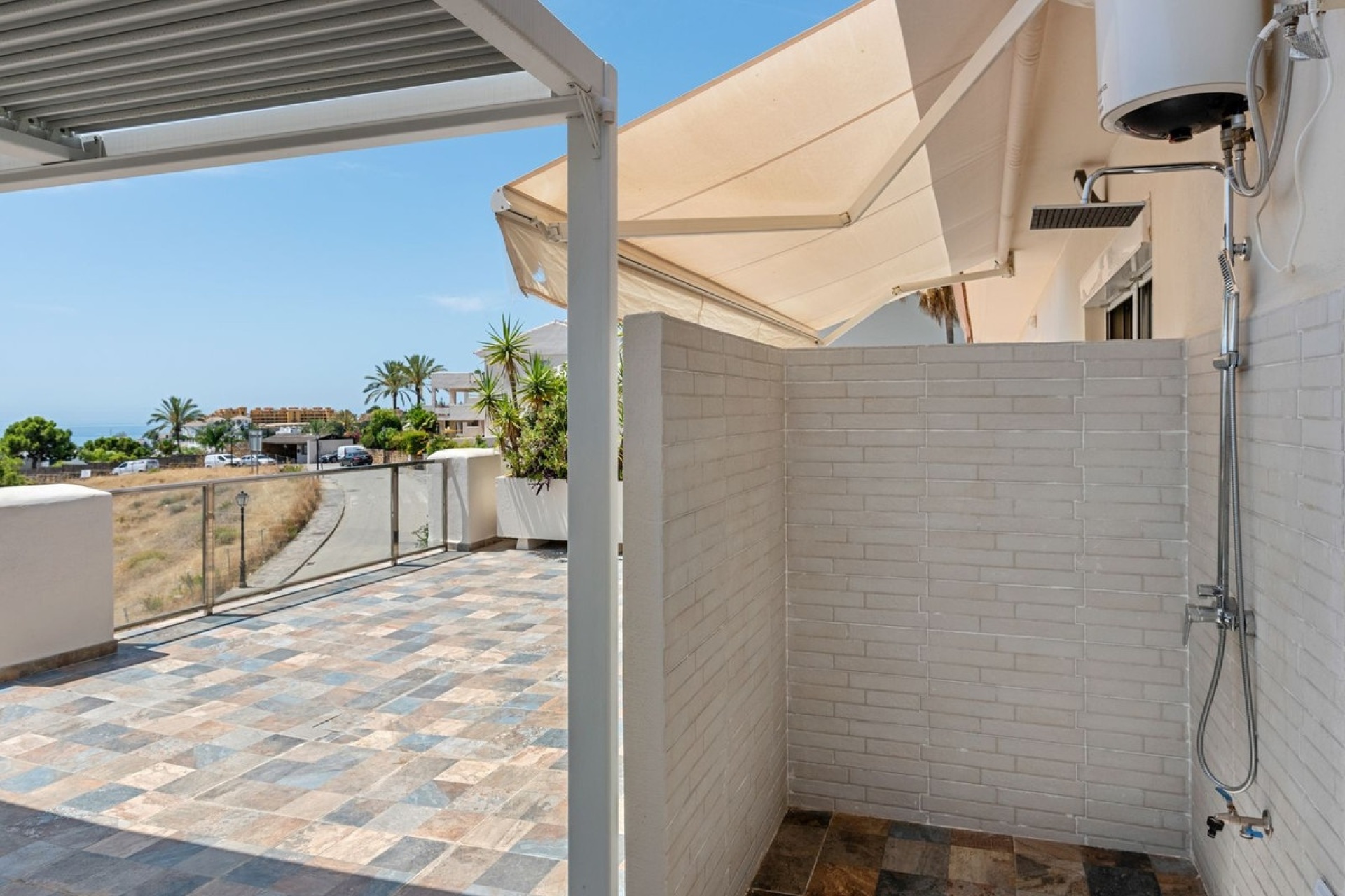 Wiederverkauf - apartment - Estepona - New Golden Mile