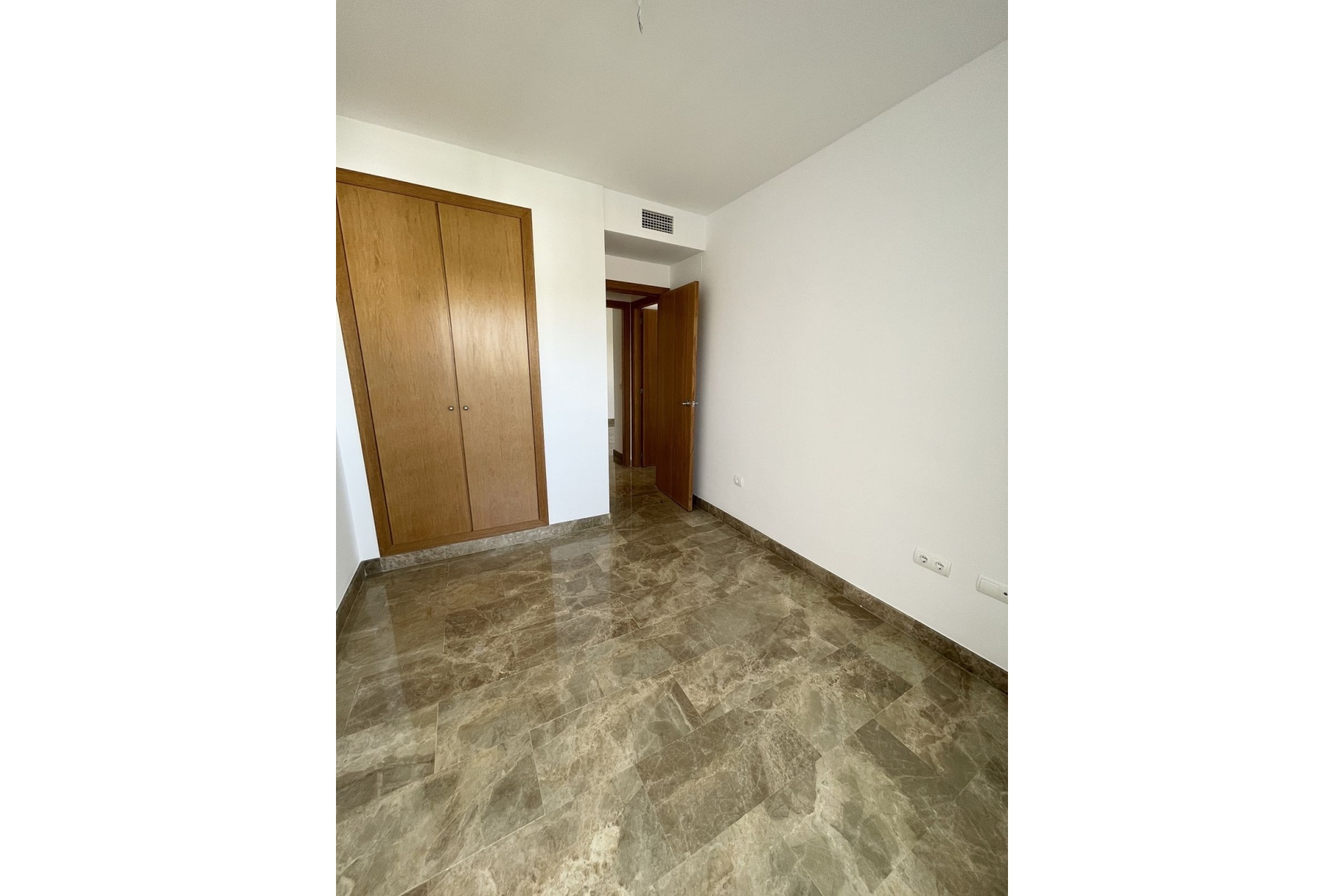 Wiederverkauf - apartment - Estepona - New Golden Mile