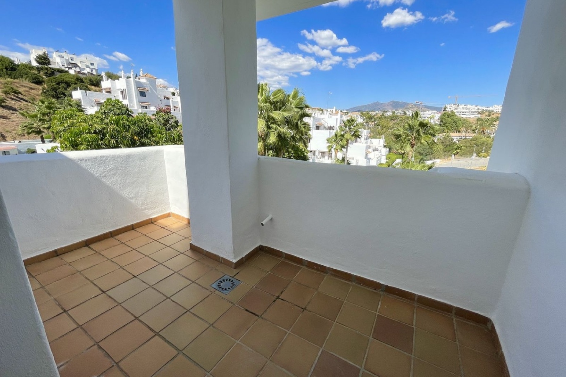 Wiederverkauf - apartment - Estepona - New Golden Mile