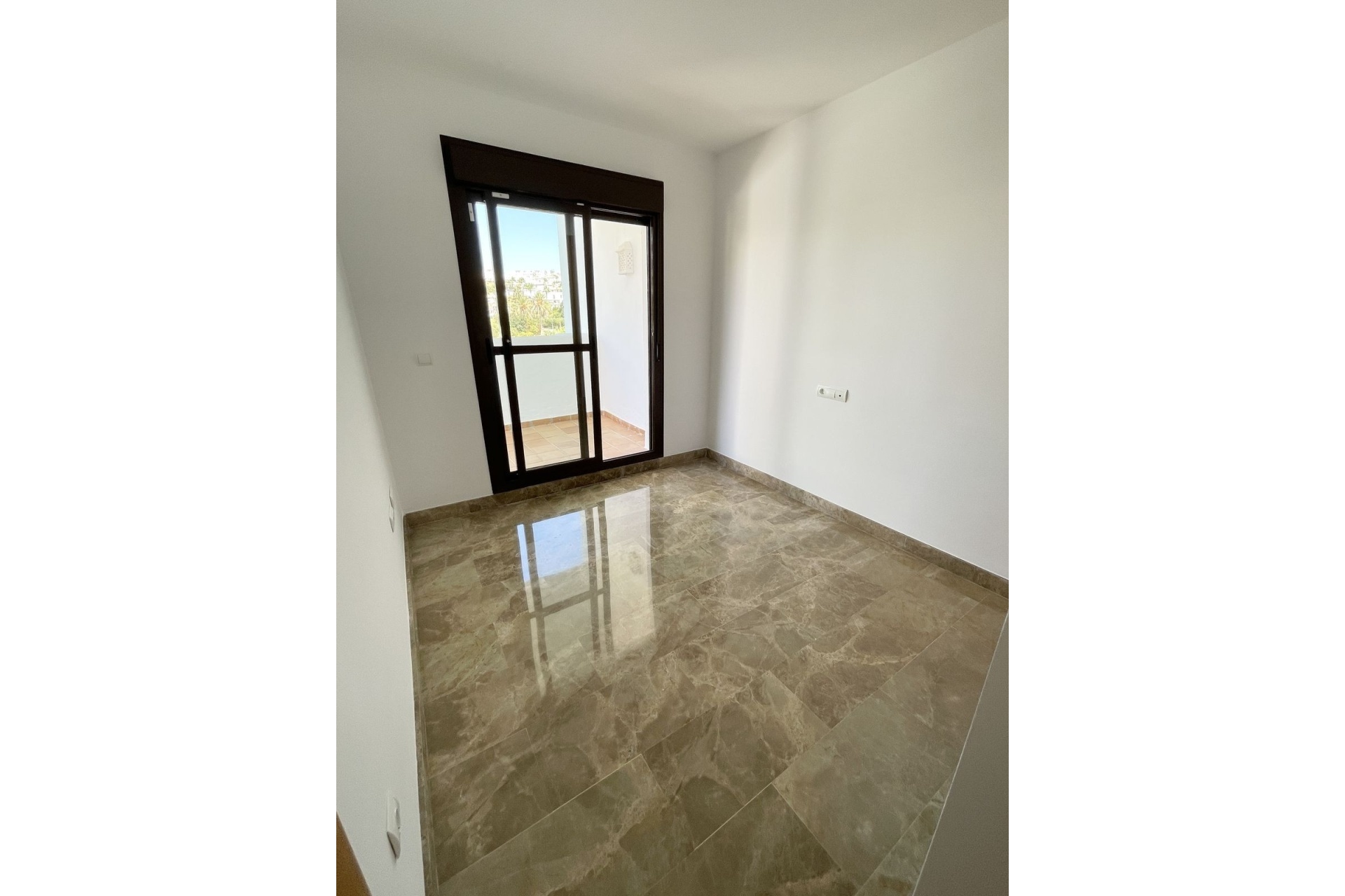 Wiederverkauf - apartment - Estepona - New Golden Mile