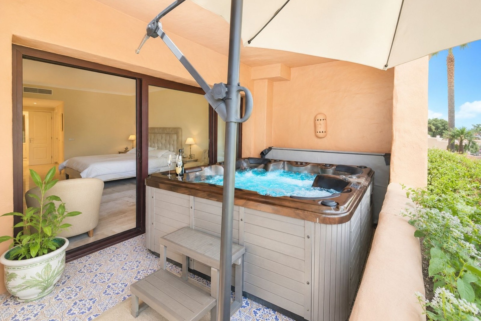 Wiederverkauf - apartment - Estepona - New Golden Mile