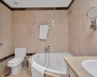 Wiederverkauf - apartment - Estepona - New Golden Mile