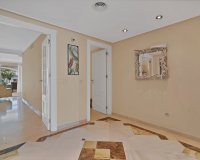 Wiederverkauf - apartment - Estepona - New Golden Mile