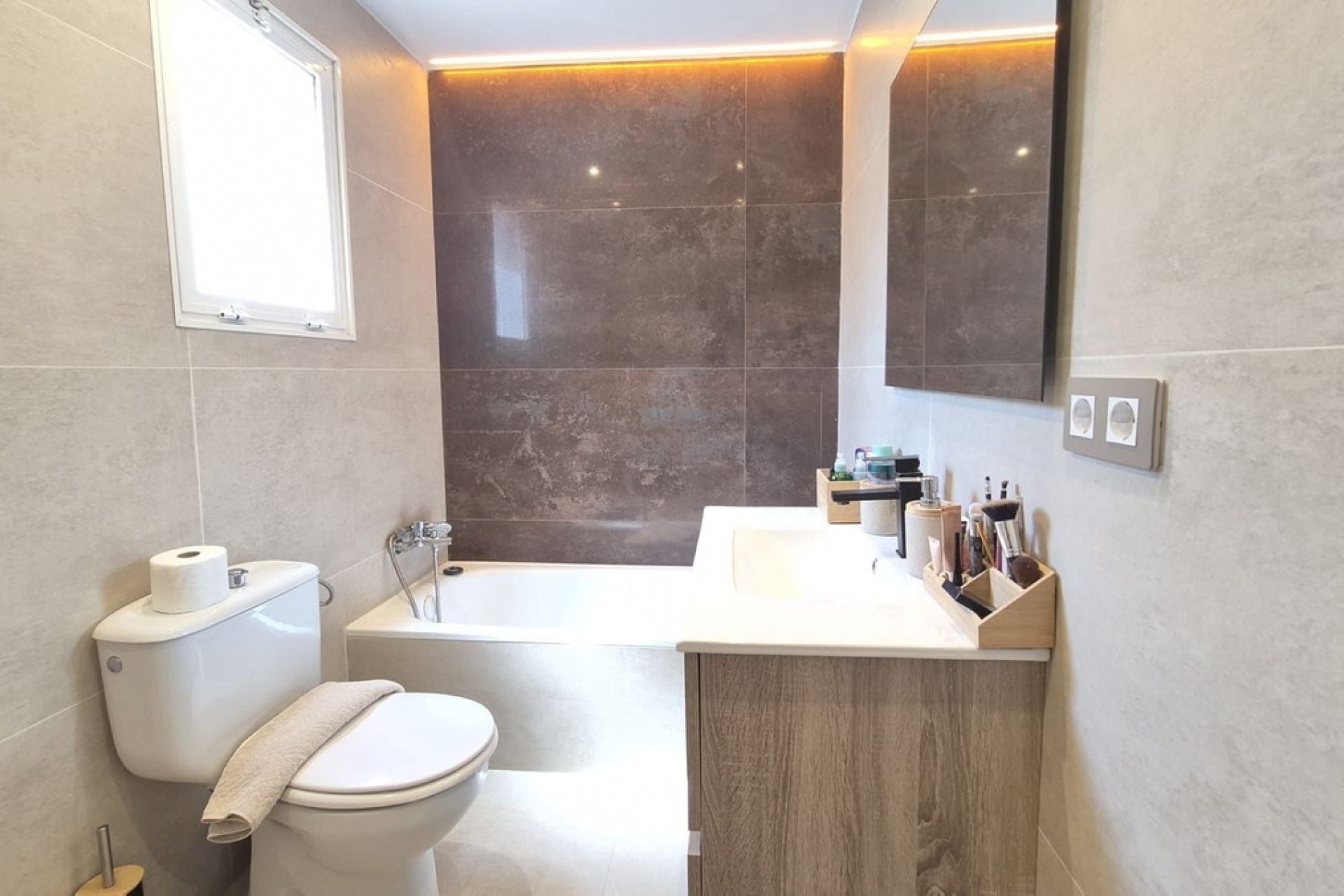 Wiederverkauf - apartment - Estepona - New Golden Mile