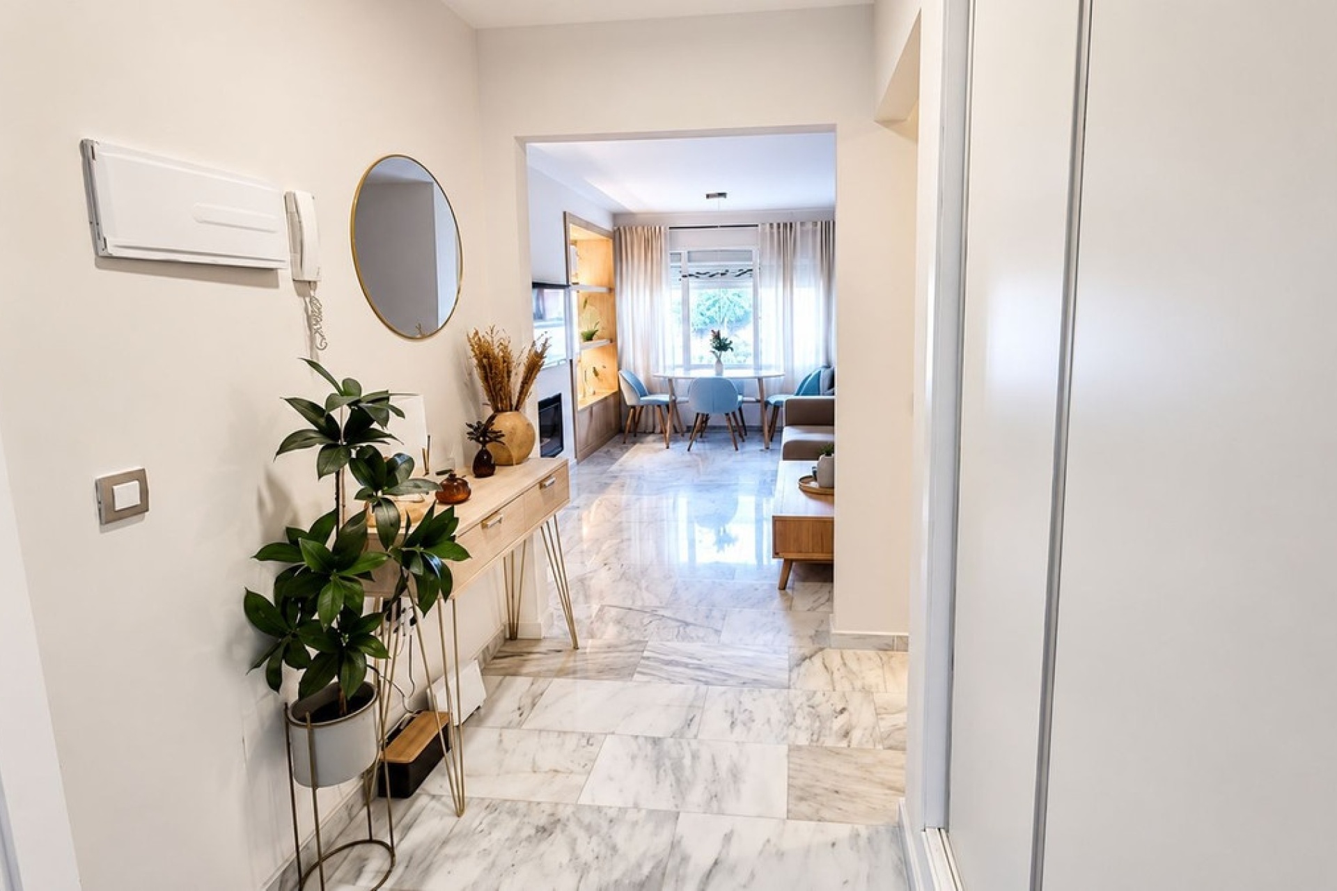 Wiederverkauf - apartment - Estepona - New Golden Mile