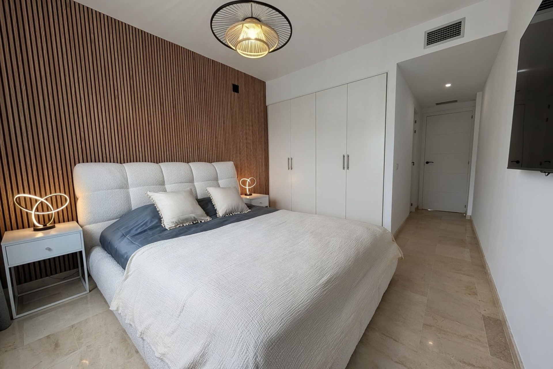 Wiederverkauf - apartment - Estepona - New Golden Mile