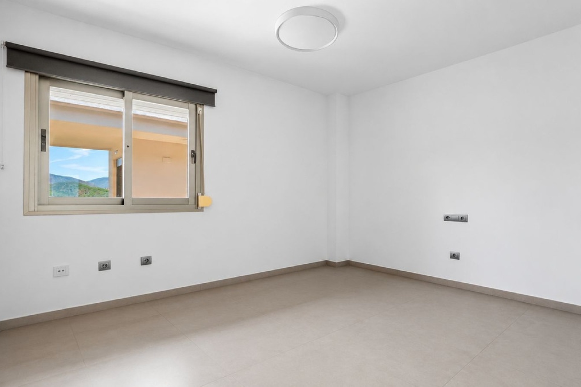 Wiederverkauf - apartment - Estepona - New Golden Mile