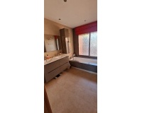 Wiederverkauf - apartment - Estepona - New Golden Mile