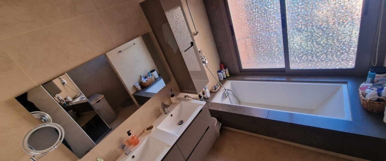 Wiederverkauf - apartment - Estepona - New Golden Mile