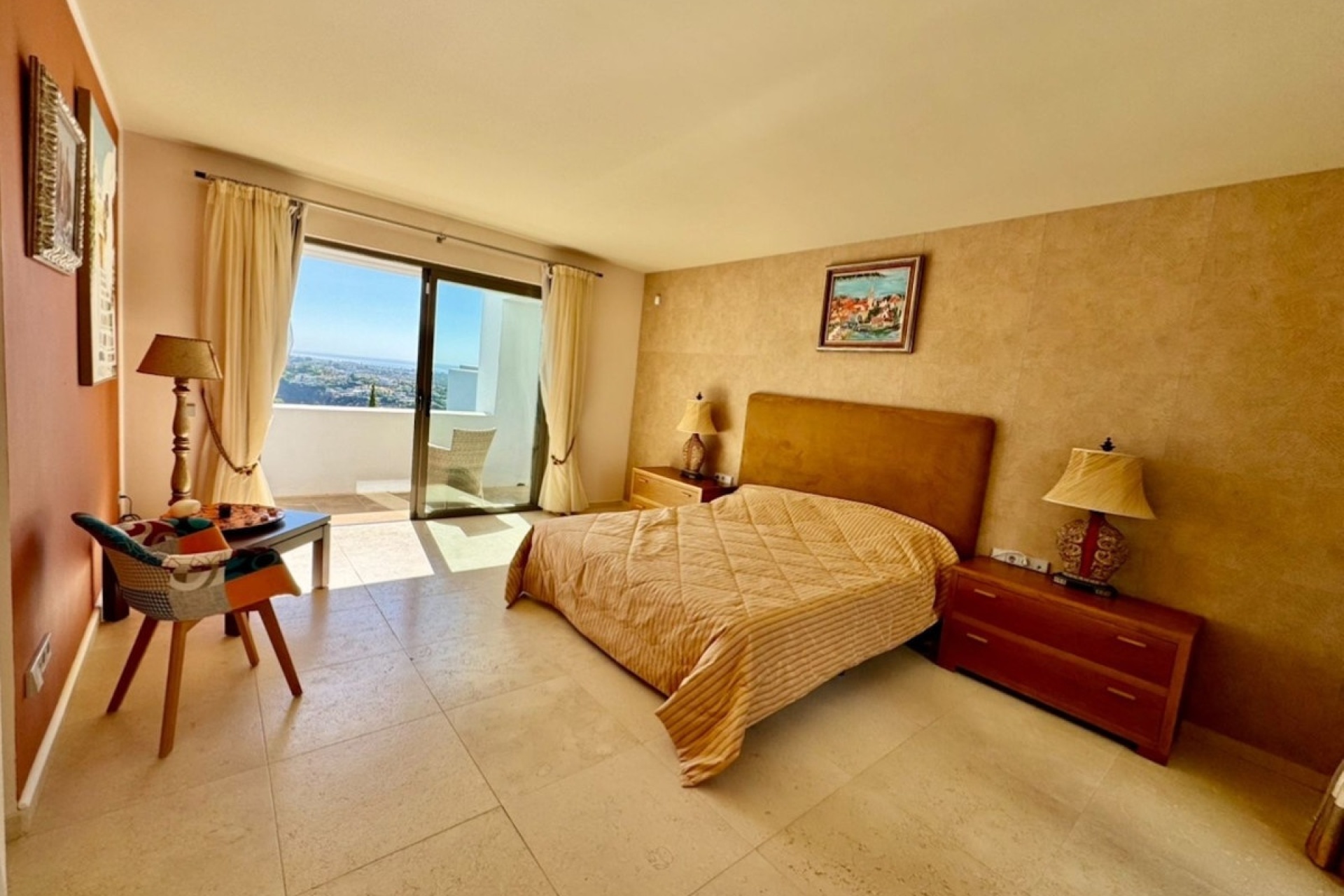 Wiederverkauf - apartment - Estepona - New Golden Mile