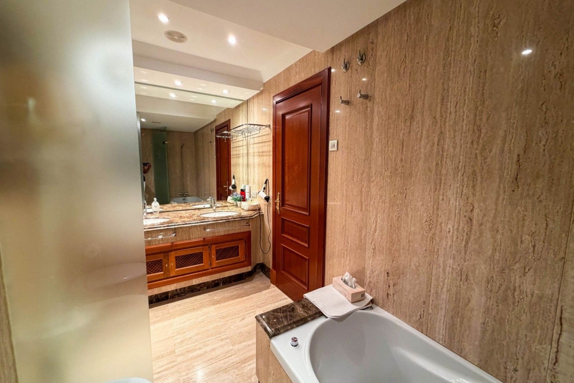 Wiederverkauf - apartment - Estepona - New Golden Mile