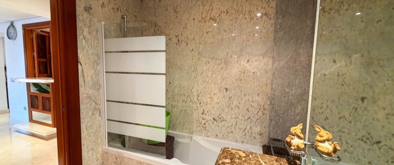 Wiederverkauf - apartment - Estepona - New Golden Mile