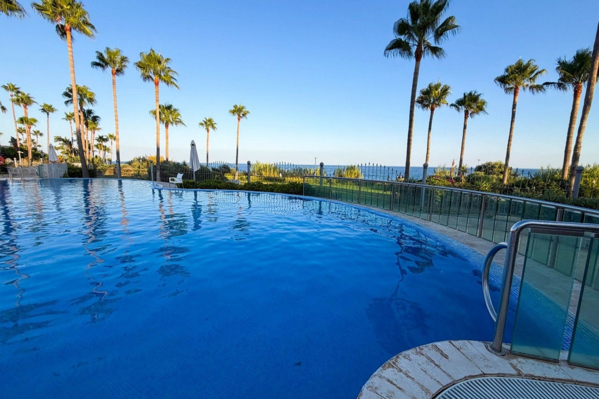 Wiederverkauf - apartment - Estepona - New Golden Mile
