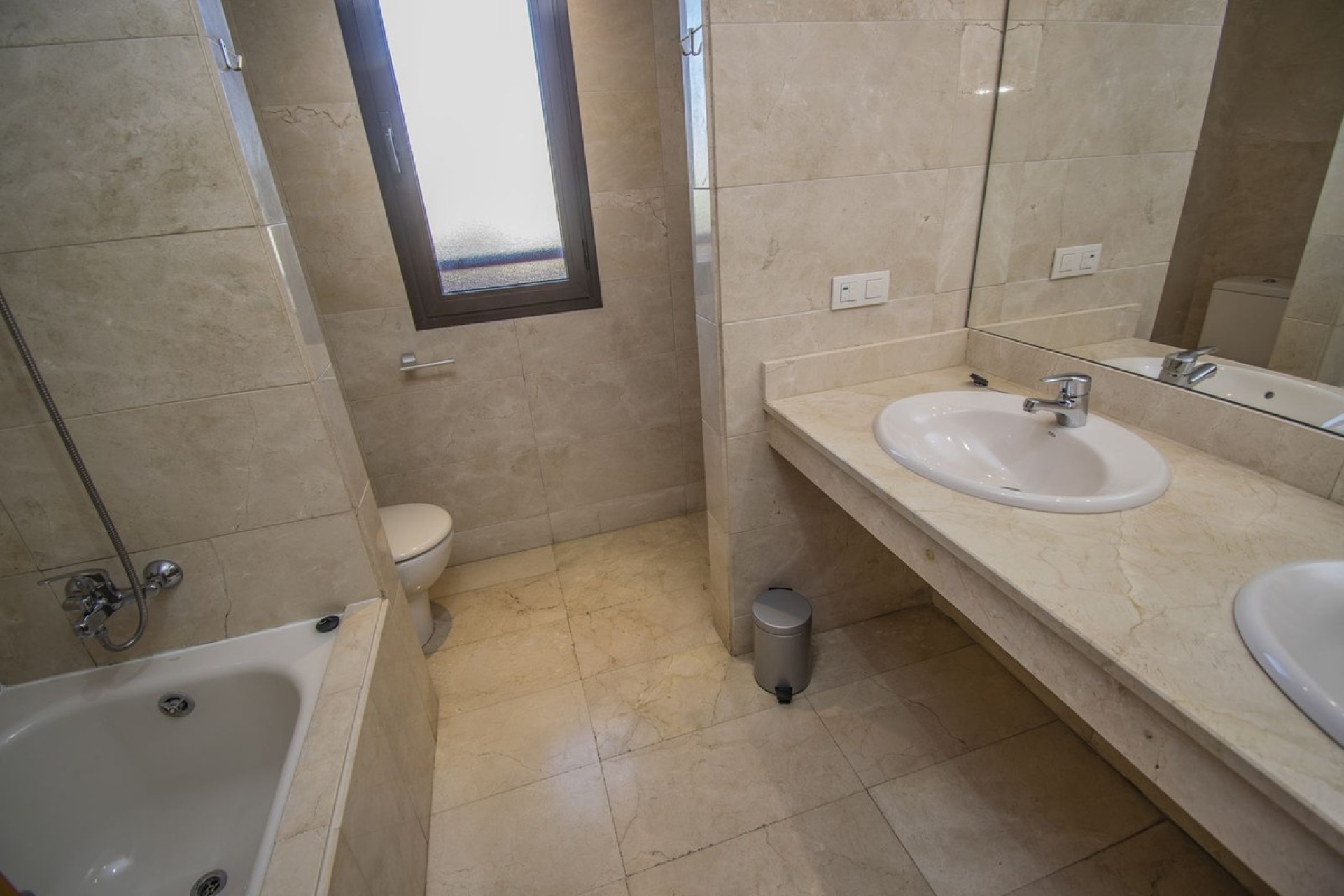 Wiederverkauf - apartment - Estepona - New Golden Mile