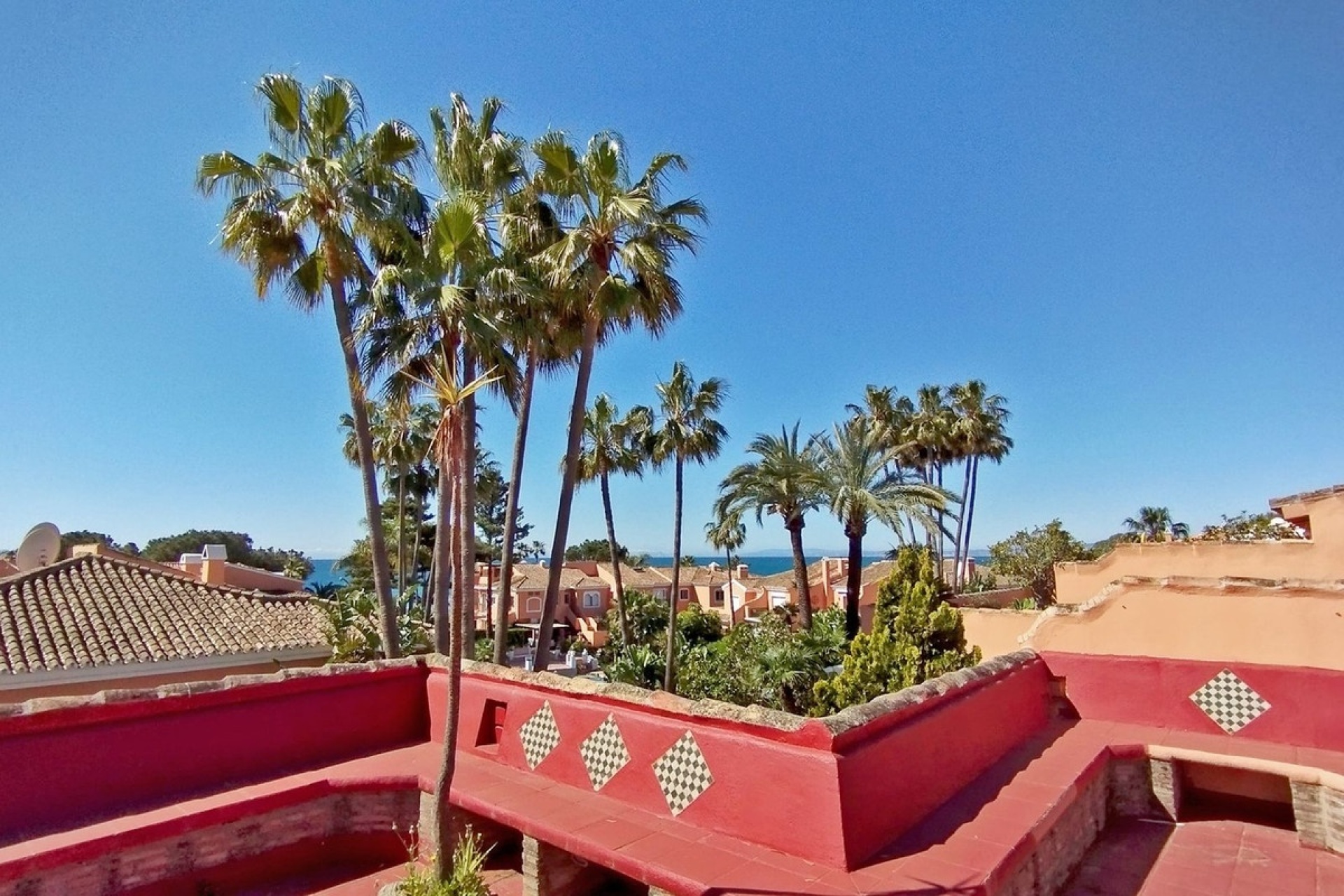 Wiederverkauf - apartment - Estepona - New Golden Mile