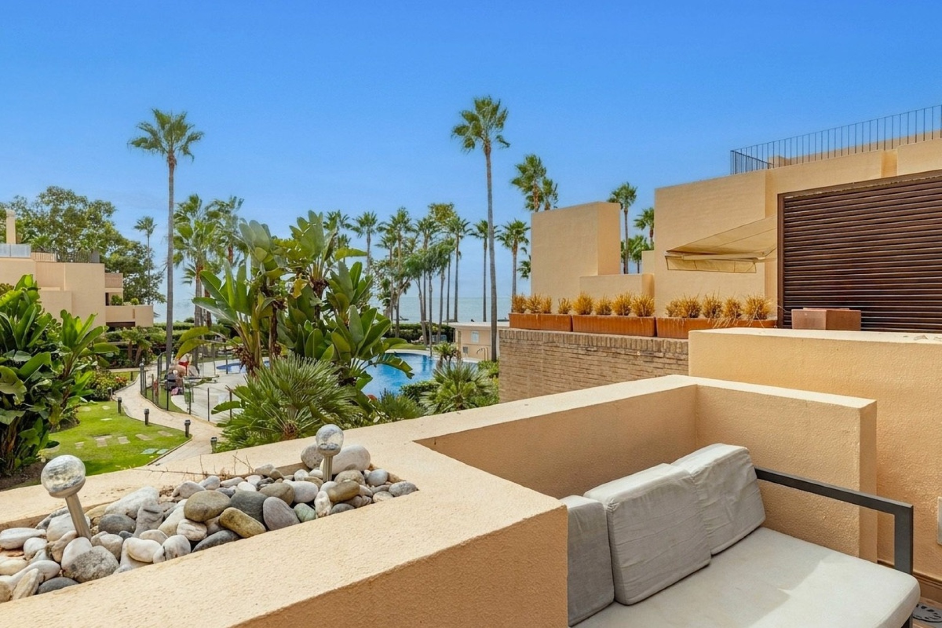 Wiederverkauf - apartment - Estepona - New Golden Mile