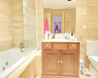 Wiederverkauf - apartment - Estepona - New Golden Mile