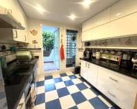 Wiederverkauf - apartment - Estepona - New Golden Mile