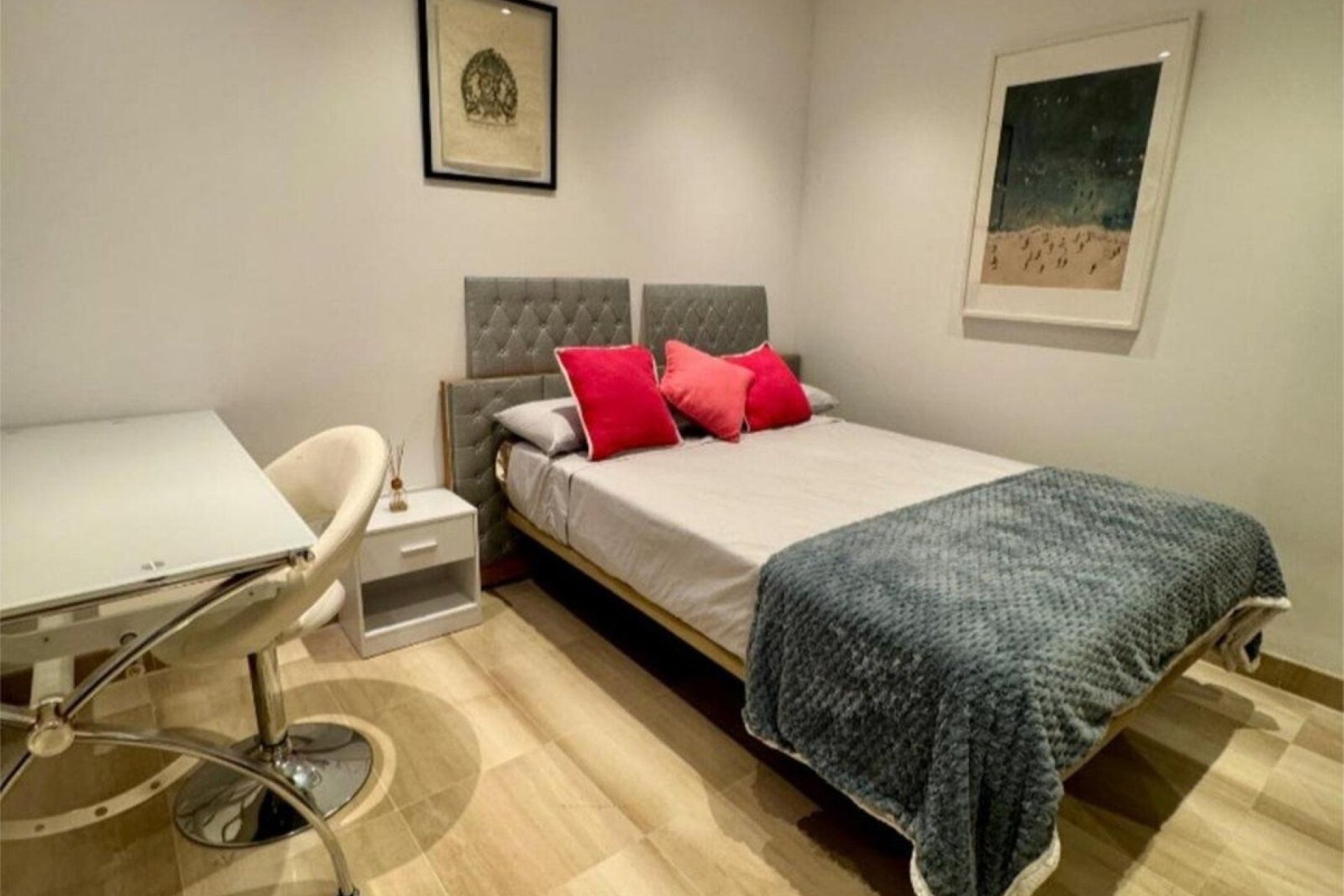 Wiederverkauf - apartment - Estepona - New Golden Mile