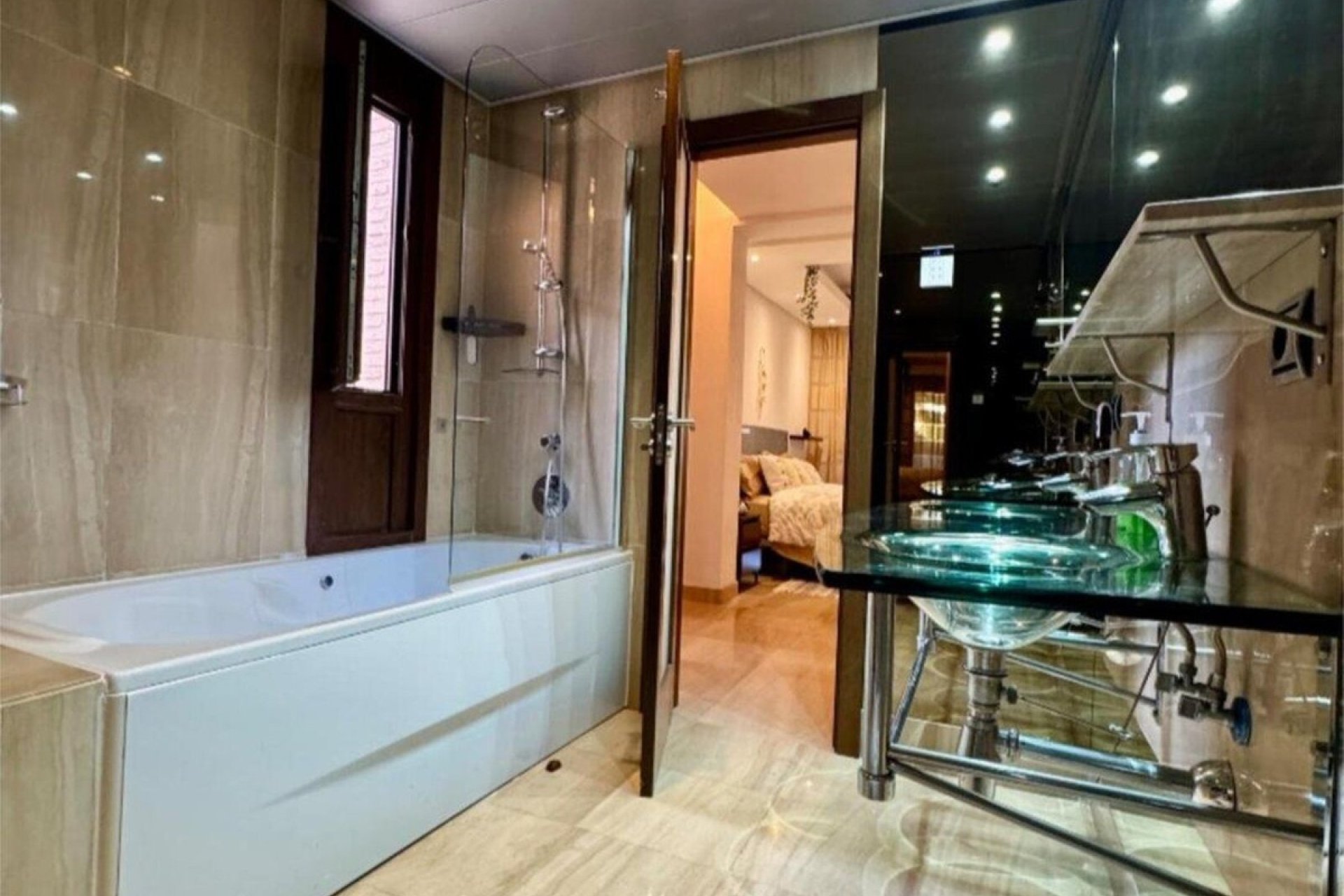 Wiederverkauf - apartment - Estepona - New Golden Mile