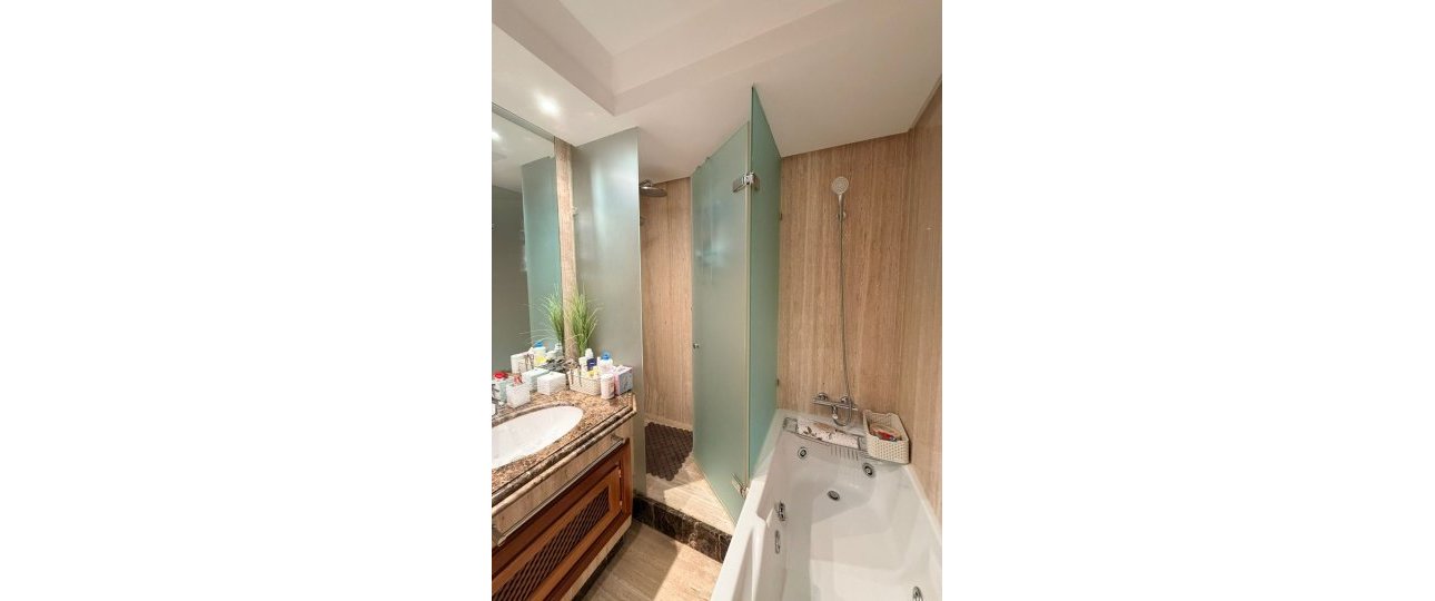 Wiederverkauf - apartment - Estepona - New Golden Mile