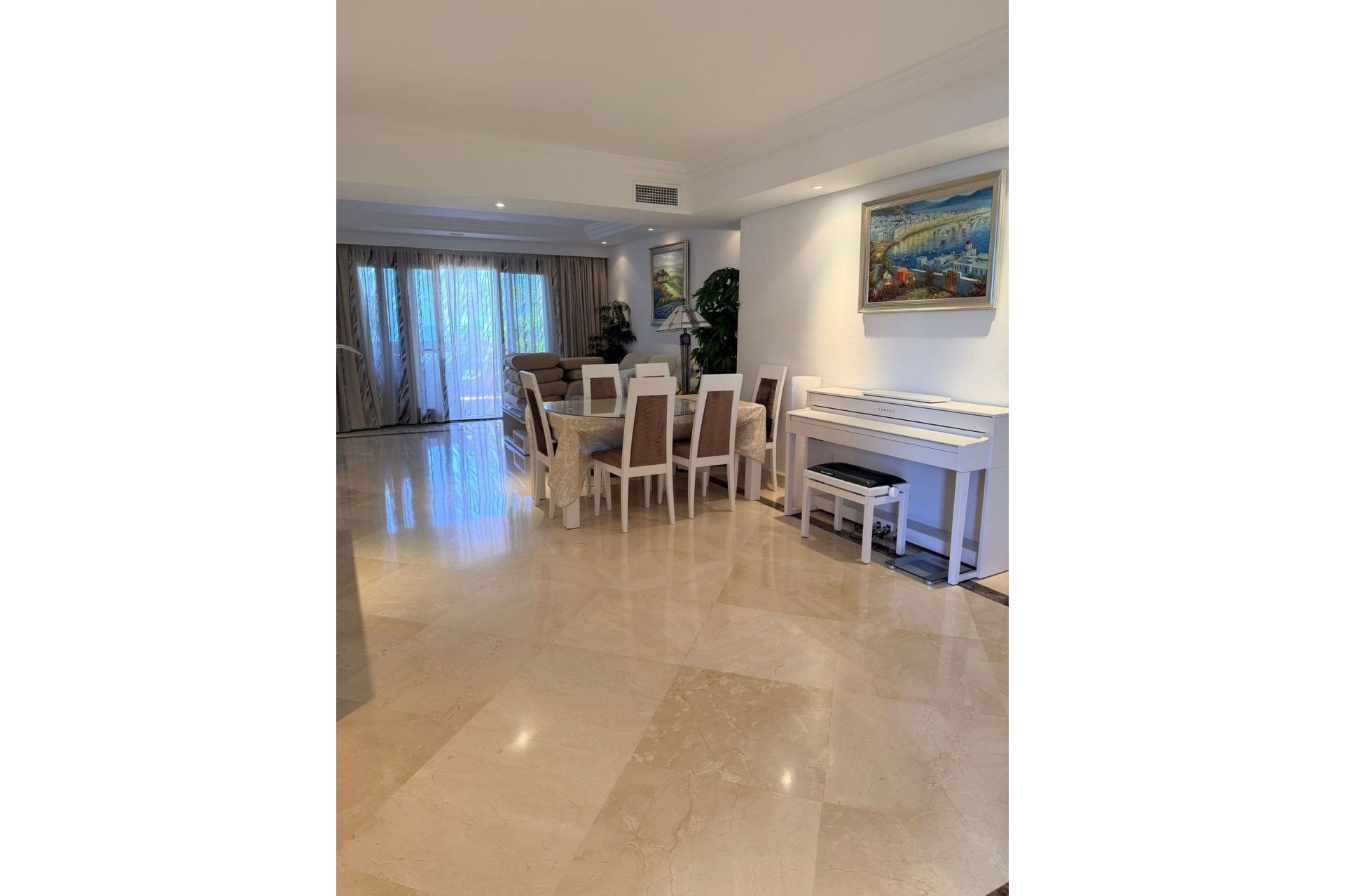 Wiederverkauf - apartment - Estepona - New Golden Mile