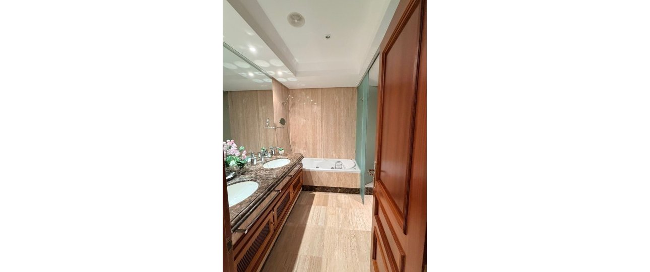Wiederverkauf - apartment - Estepona - New Golden Mile