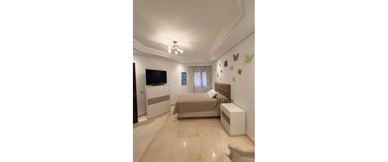 Wiederverkauf - apartment - Estepona - New Golden Mile