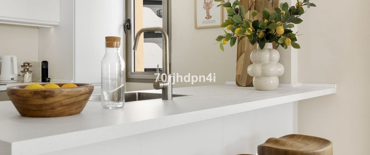 Wiederverkauf - apartment - Estepona - Selwo