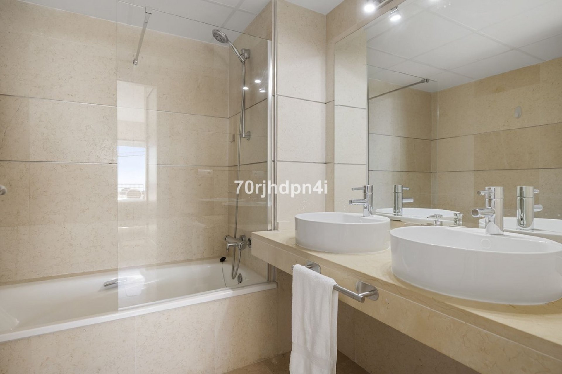 Wiederverkauf - apartment - Estepona - Selwo