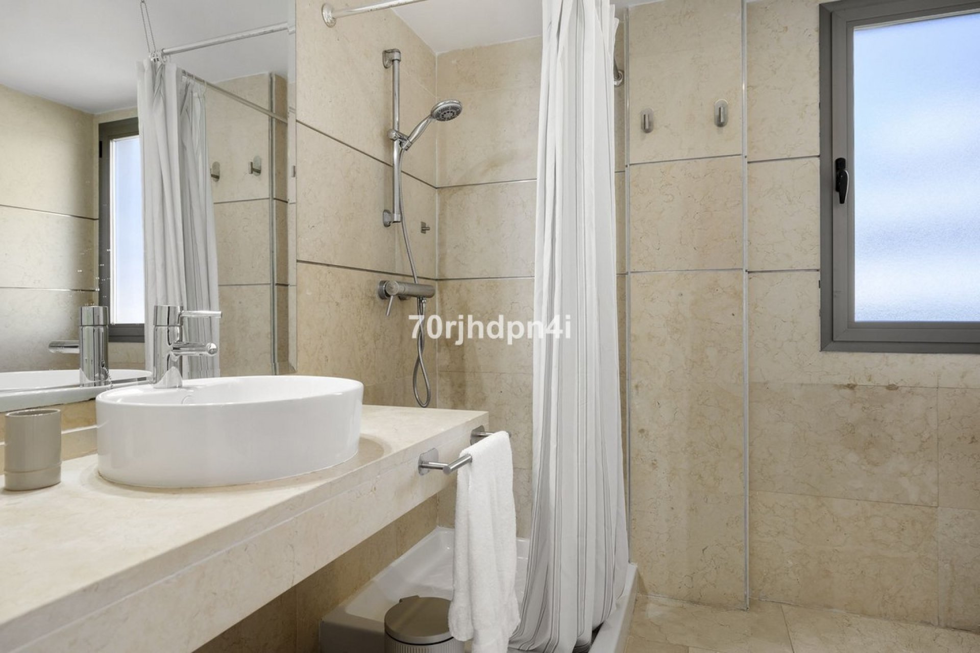 Wiederverkauf - apartment - Estepona - Selwo