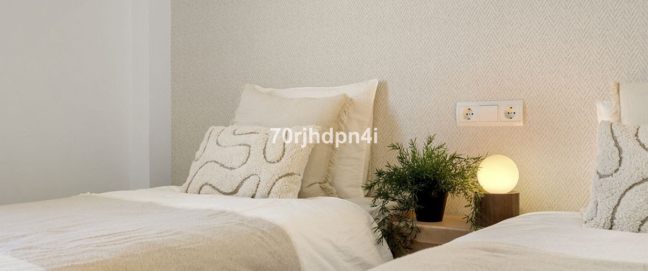 Wiederverkauf - apartment - Estepona - Selwo