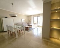 Wiederverkauf - apartment - Estepona - Selwo
