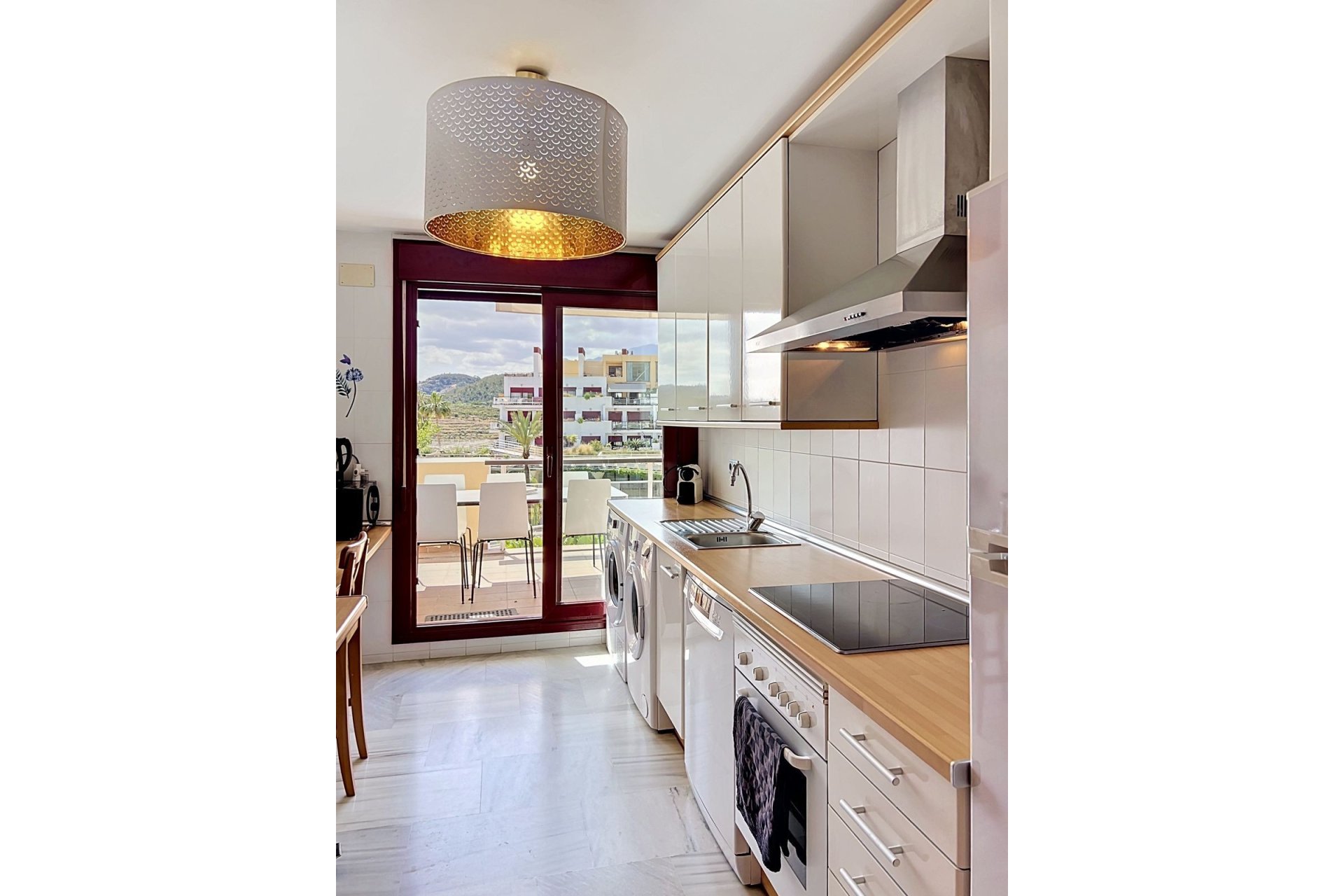 Wiederverkauf - apartment - Estepona - Selwo