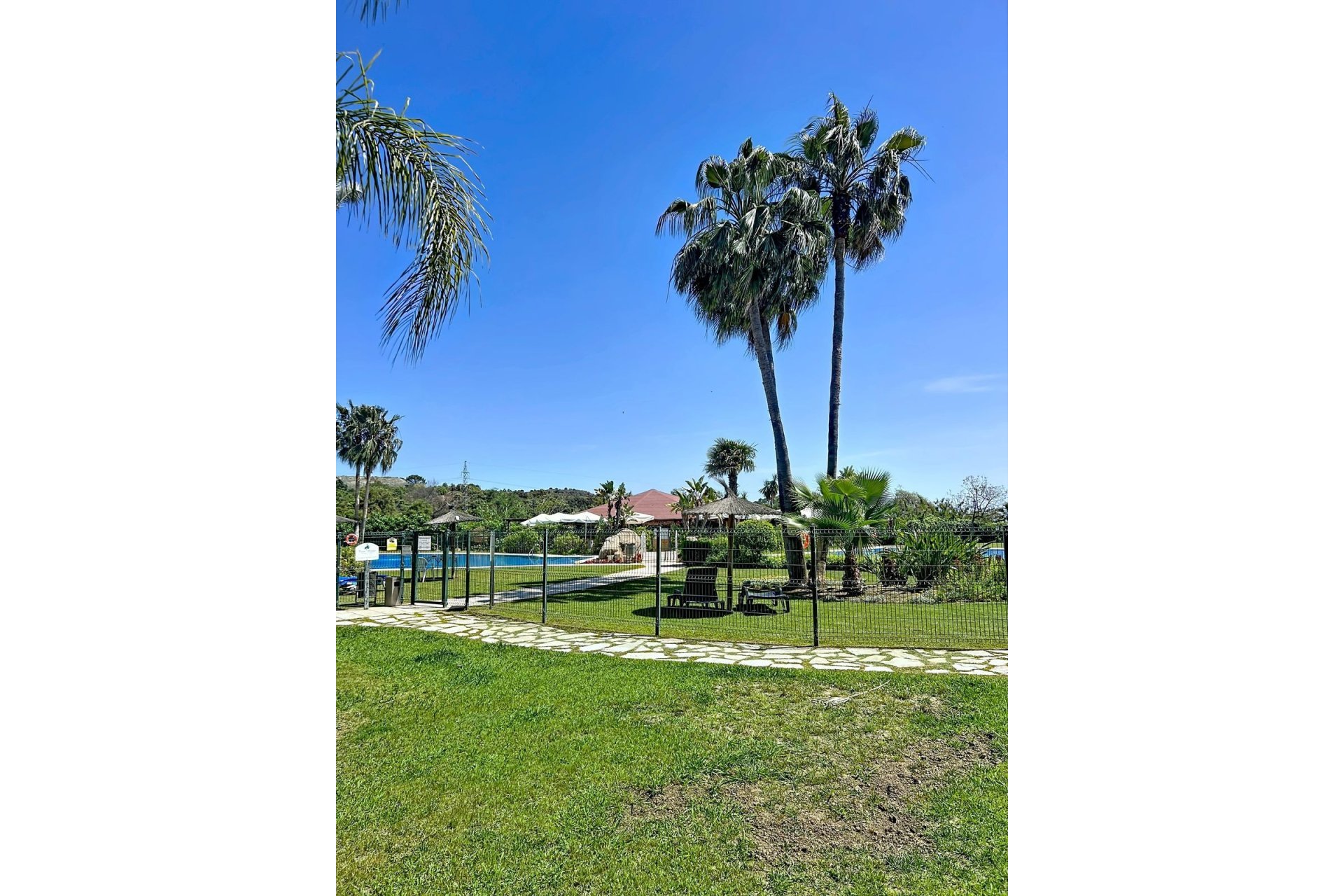 Wiederverkauf - apartment - Estepona - Selwo