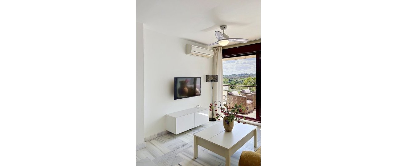 Wiederverkauf - apartment - Estepona - Selwo