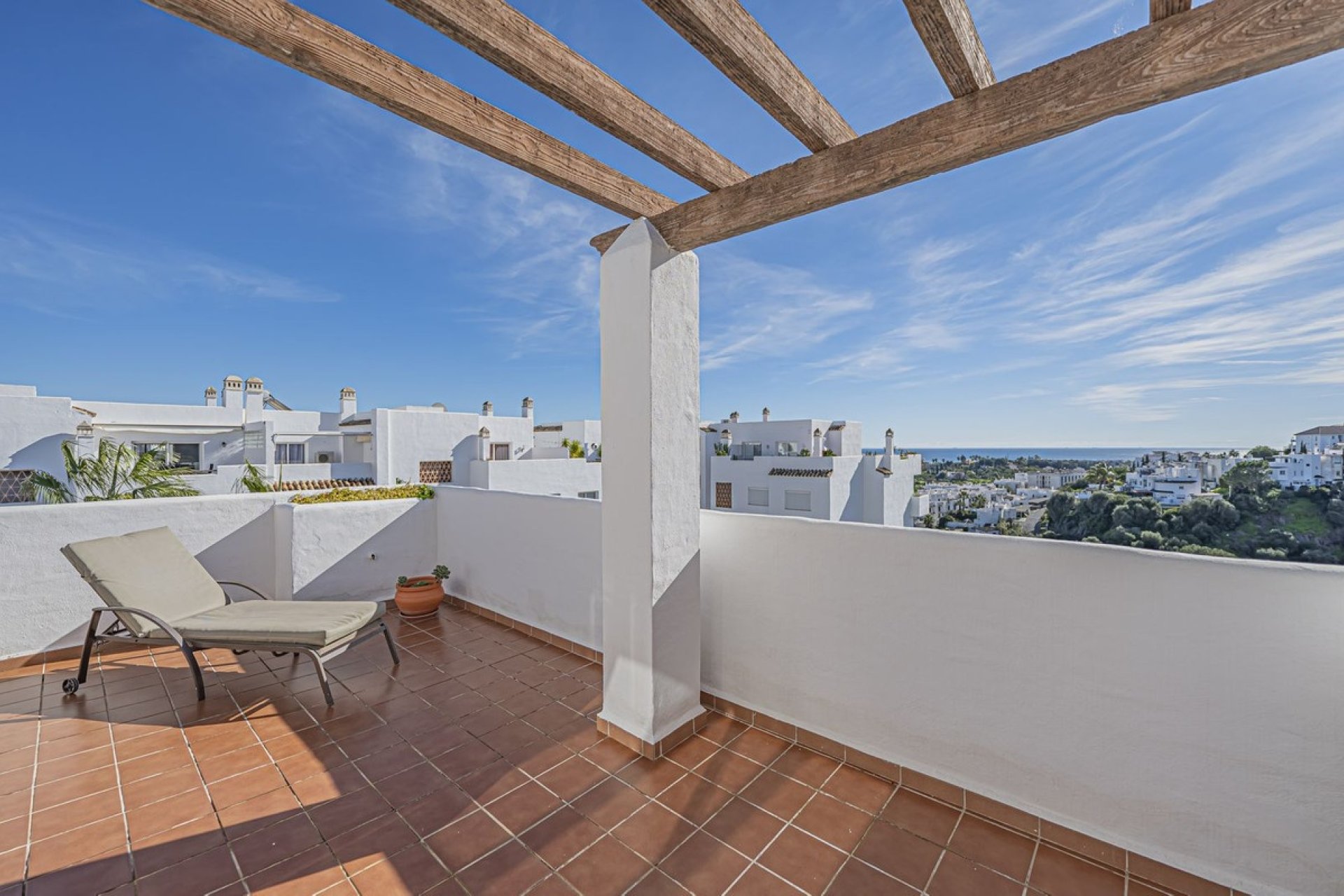 Wiederverkauf - apartment - Estepona - Selwo