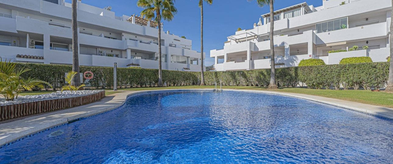 Wiederverkauf - apartment - Estepona - Selwo