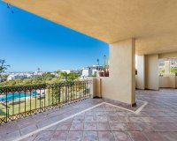 Wiederverkauf - apartment - Estepona - Selwo