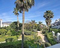 Wiederverkauf - apartment - Estepona - Selwo