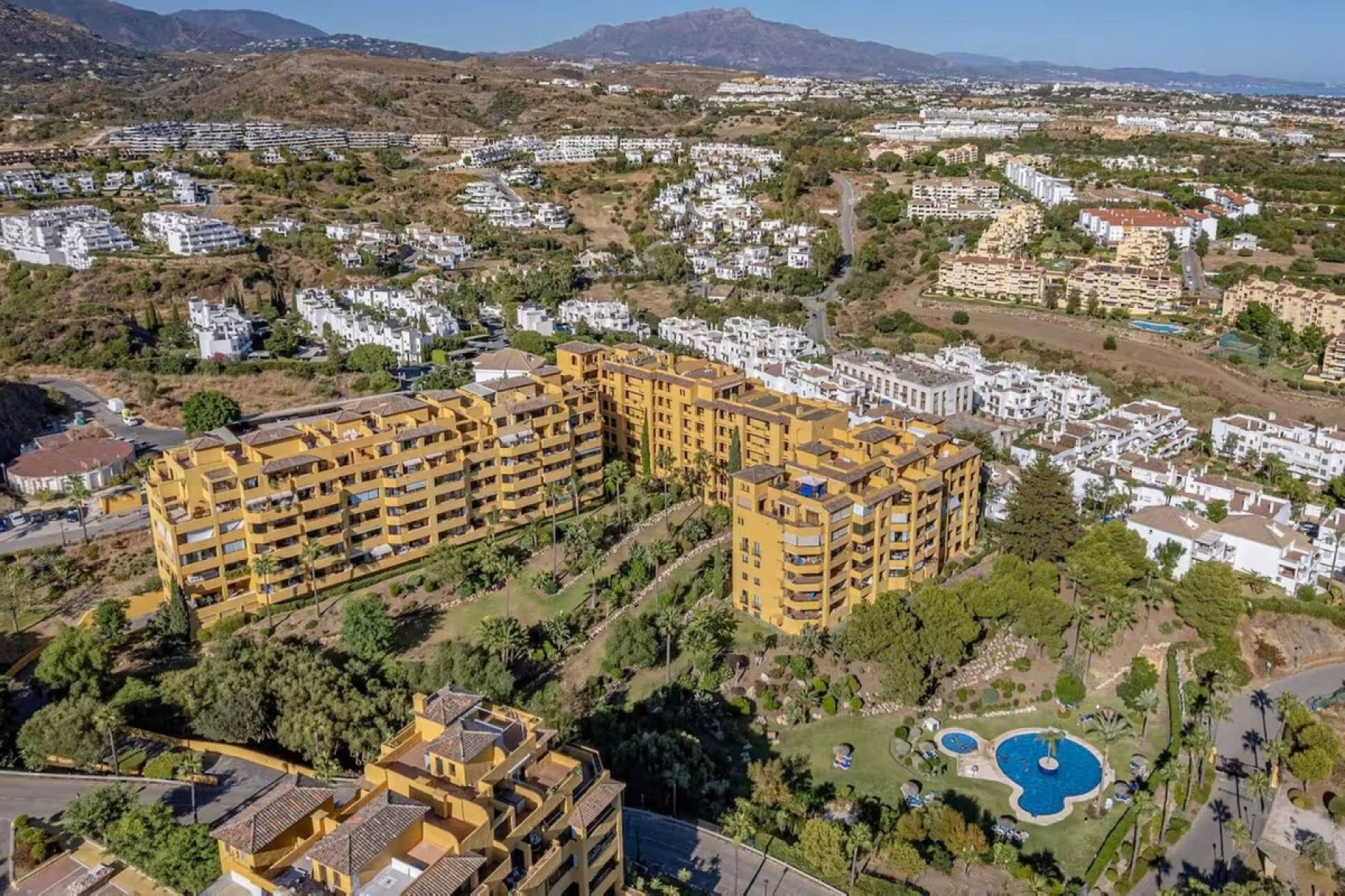 Wiederverkauf - apartment - Estepona - Selwo