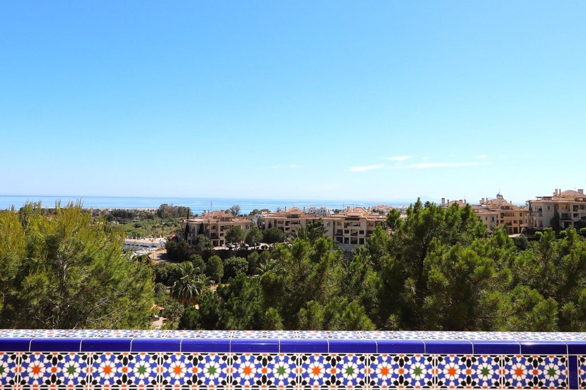 Wiederverkauf - apartment - Estepona - Selwo