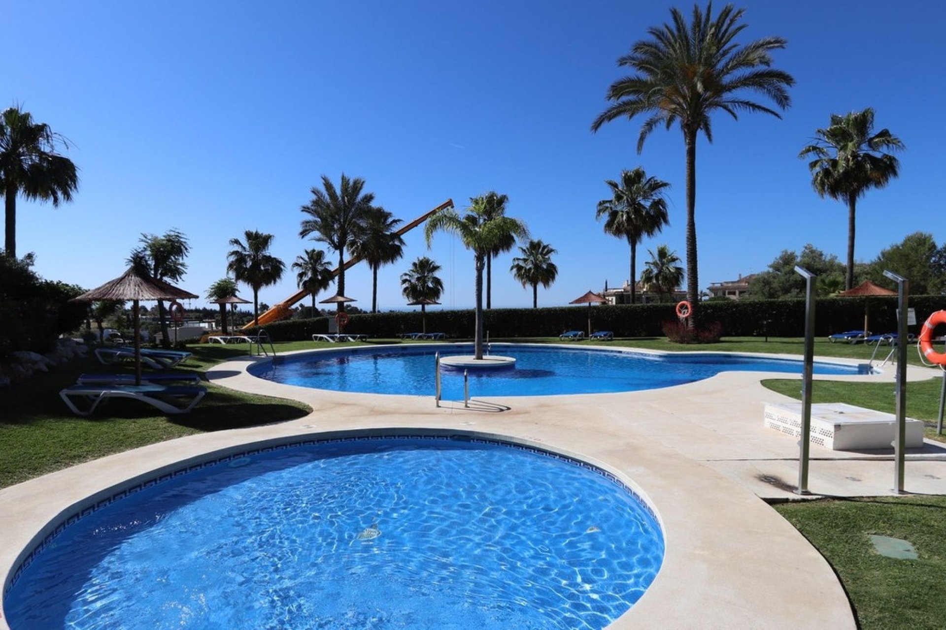 Wiederverkauf - apartment - Estepona - Selwo