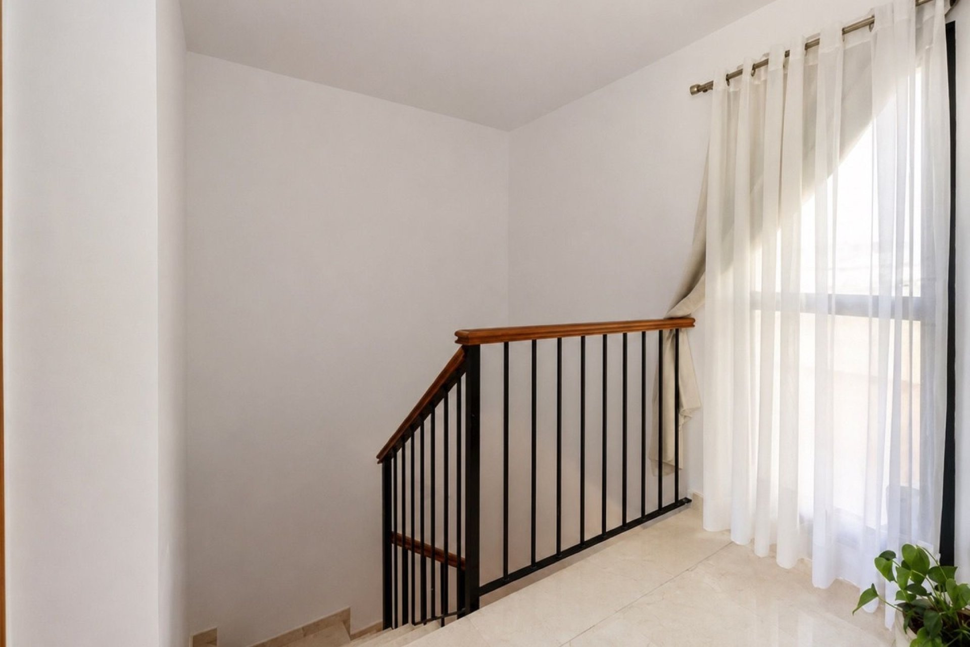 Wiederverkauf - apartment - Estepona - Selwo