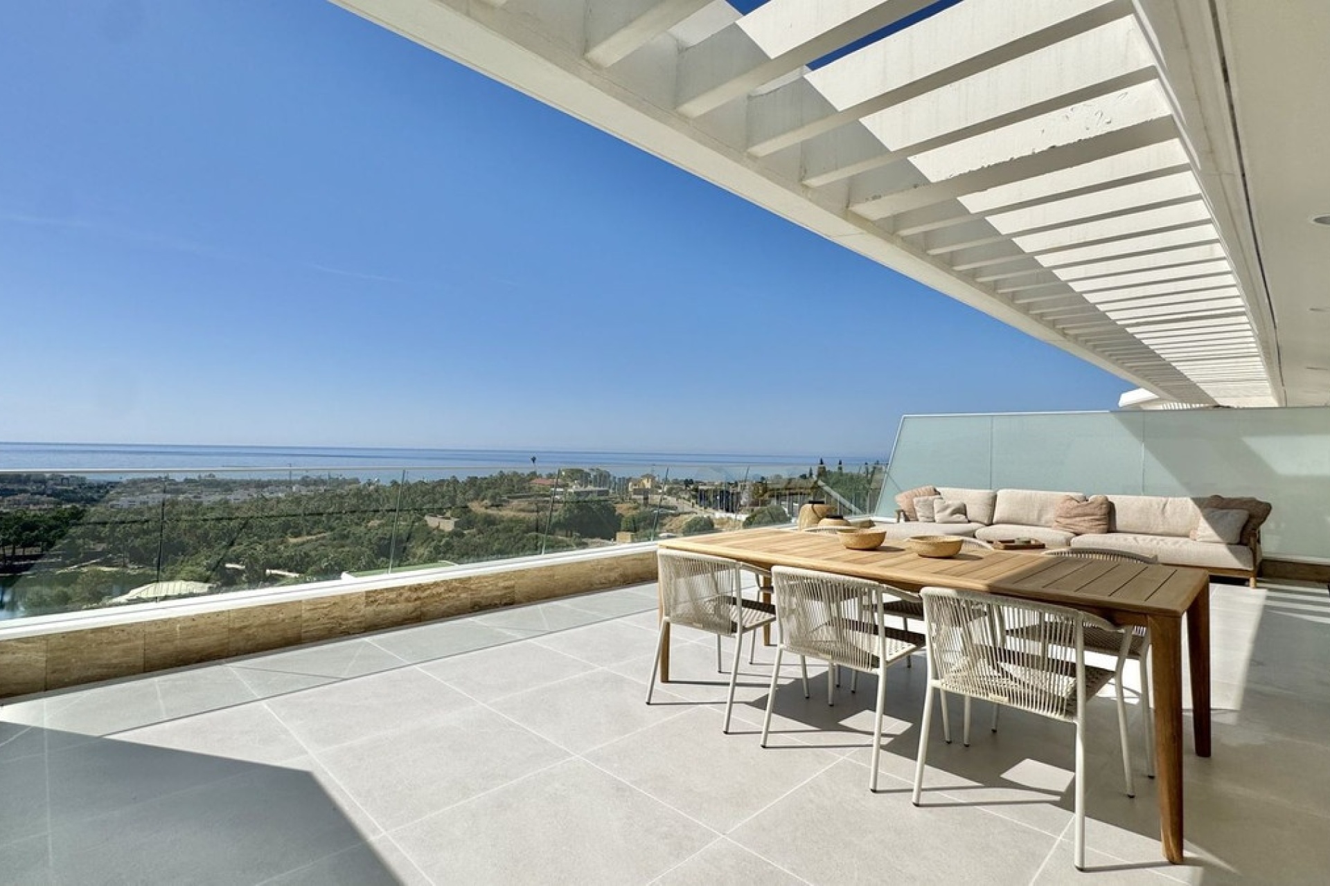 Wiederverkauf - apartment - Estepona - Selwo