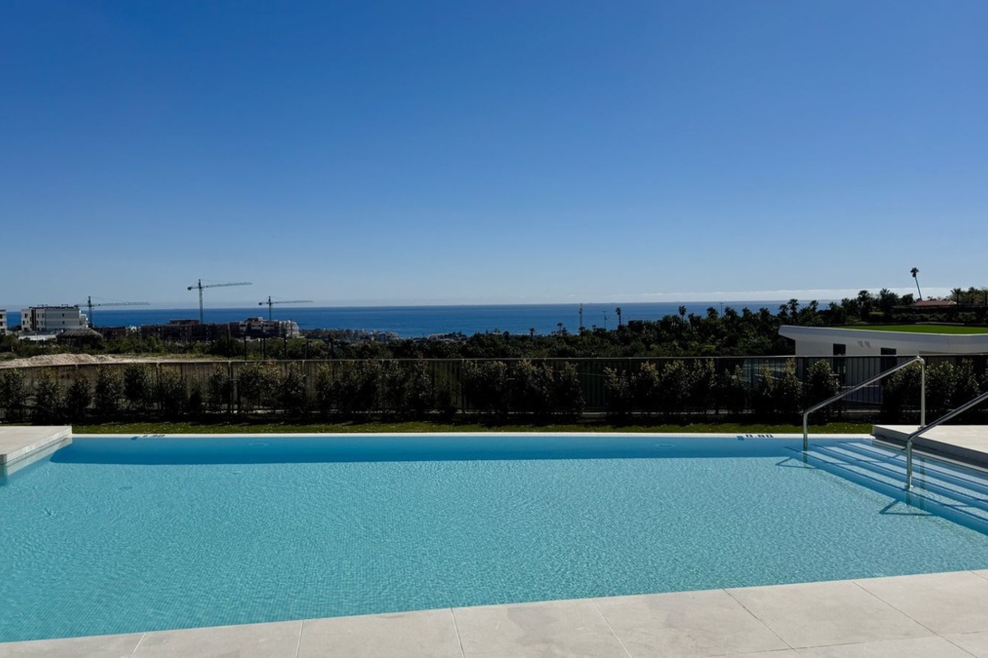 Wiederverkauf - apartment - Estepona - Selwo